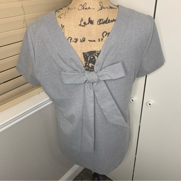 Banana Republic Back Plunge Bow Blouse - Picture 6 of 13